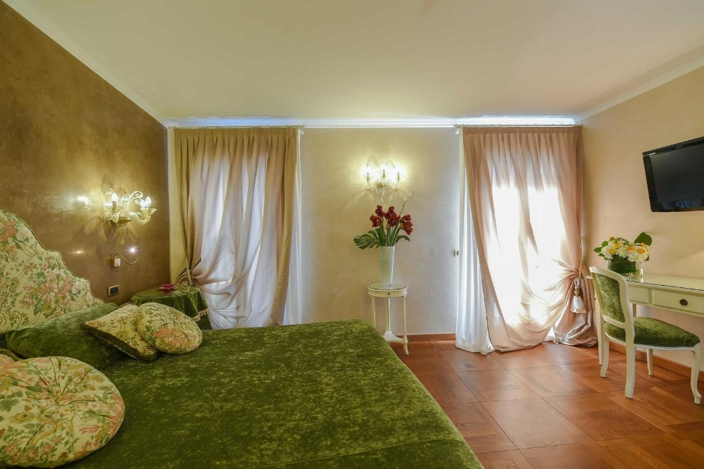 Savoia & Jolanda Hotel Main image